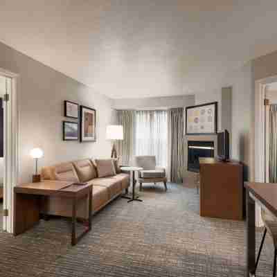 Residence Inn West Springfield Rooms