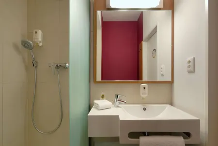B&B HOTEL Prague-City