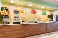 Quality Inn - breakfast