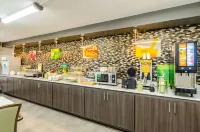 Quality Inn - breakfast