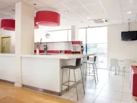 Travelodge London Kew Bridge Hotel Hotels in Brentford