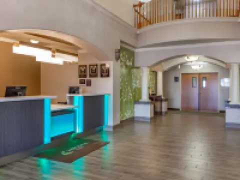 Sleep Inn & Suites Hewitt - South Waco Hotels in Hewitt