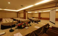 Istana Hotel Hotel a Tulungagung
