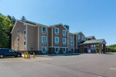 Cobblestone Hotel & Suites - Greenville Hôtels à : Hempfield Township