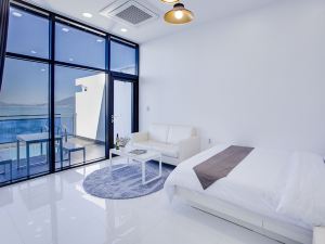 Namhae Baystay Pool Villa