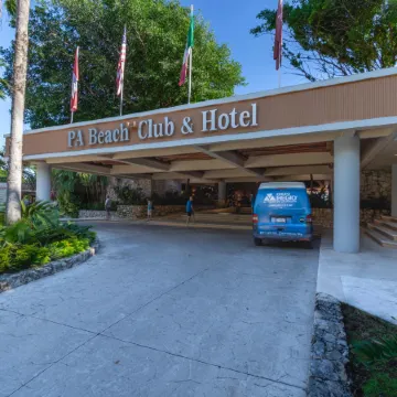 Puerto Aventuras Hotel & Beach Club