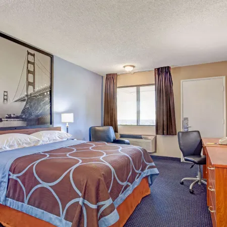 Super 8 by Wyndham Albany