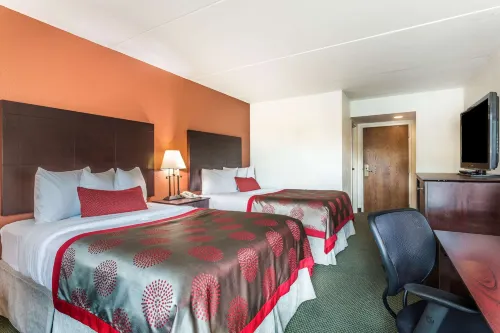 Ramada by Wyndham Luling Hotels in St. Rose