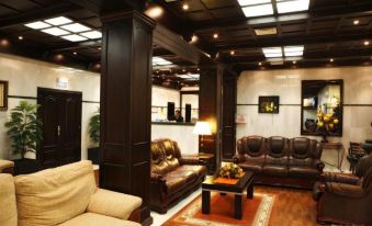 3. Hotel La..