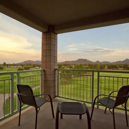 Embassy Suites by Hilton Phoenix Scottsdale