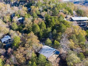 Beaver Lakefront Cabins - Couples Only Getaways