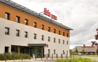 Ibis Montceau-Les-Mines Các khách sạn gần Parc des Combes
