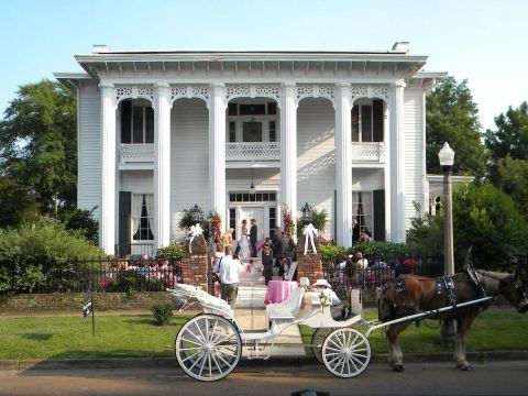 Shadowlawn Bed and Breakfast