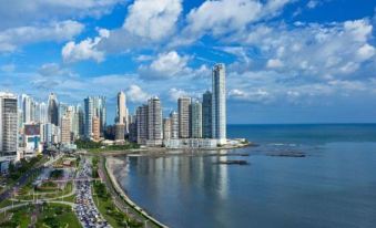 Sheraton Grand Panama