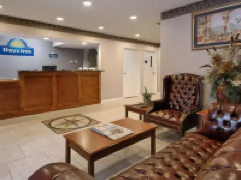 デイズ イン バイ ウィンダム マリエッタ ホワイト ウォーター