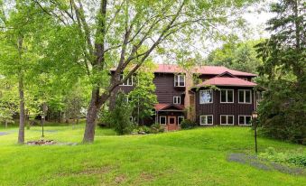 Fairy Bay Lakehouse