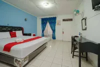 RedDoorz Syariah near Jalan Asahan Pematang Siantar Hotel di Siantar Timur