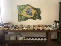 Pousada Vila Brasil - Aamiainen