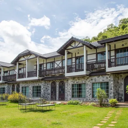 The Secret Cliff Boutique Resort Отели рядом с достопримечательностью «Ферма Чокчай»