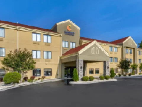 Comfort Inn & Suites Troutville - Roanoke North - Daleville Hotels in Botetourt County