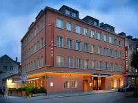 Best Western Plus Hotel Zuercherhof Các khách sạn gần Loorenkopf Aussichtsturm