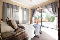 Tube n Axe Lodge and Backpackers Hotels near Storms River bridge