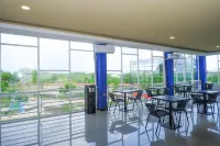 Love in Hotel and Resort Jepara otelleri