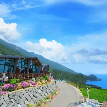Healing View Pension