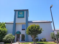 Quality Inn & Suites Clemmons I-40 Hotel di Clemmonsville