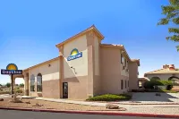 Days Inn by Wyndham Los Lunas