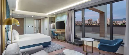 DoubleTree by Hilton Plovdiv Center