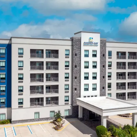 Coral Pointe Sarasota, an Ascend Collection Hotel