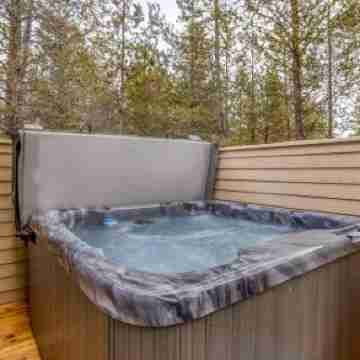 Hazelnut #5 - Meredith Lodging Rooms