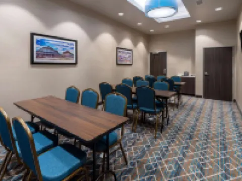 La Quinta Inn & Suites by Wyndham Holbrook Petrified Forest Hoteles en Holbrook