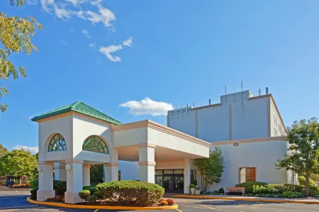 Holiday Inn Express Stony Brook-Long Island, an IHG Hotel