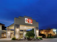 Best Western Plus Dubuque Hotel  Conference Center Hotels in Dubuque