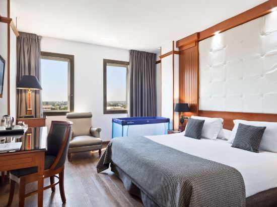 Best Western Premier CMC Girona