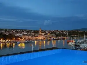 Hotel Maritime