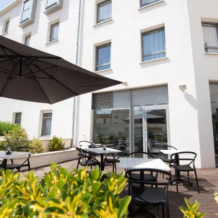Zenitude Hôtel-Résidences Narbonne Centre