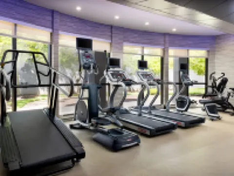 คอร์ทยาร์ดบายแมริออท โปโตแมกมิลส์ วูดบริดจ์ โรงแรมในวูดบริดจ์