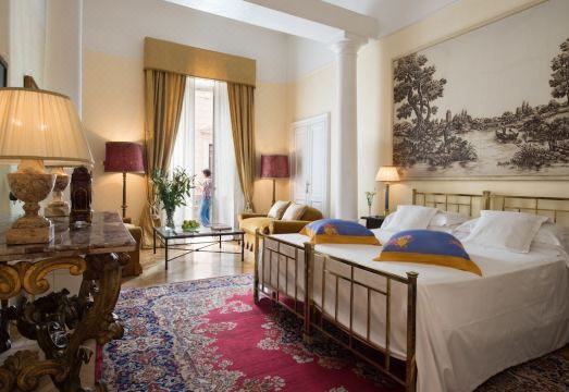 호텔 실내 분석 이미지