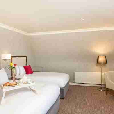 Eyre Square Hotel Rooms