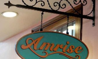 Amrise Hotel
