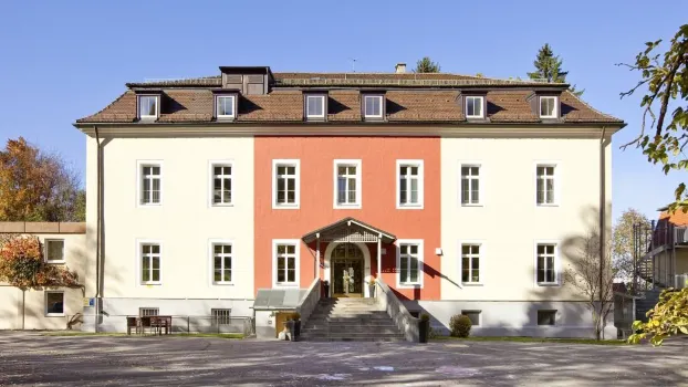 Hotel und Tagungsstätte Karl-Eberth-Haus Hotels in der Nähe von Weidener Thermenwelt