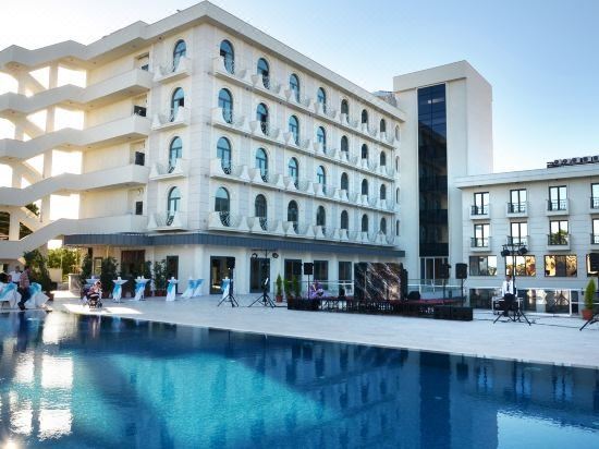 Bayramoglu Resort Hotel - Darica şehrindeki 4 yıldızlı otel derecelendirmesi