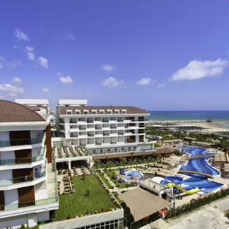 Adalya Ocean Deluxe - Ultra All Inclusive Отели рядом с достопримечательностью «Эвренсеки»
