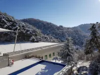 Hotel Chalet Hotels in Cheongyang-gun