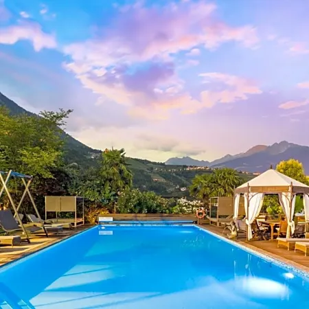 Ruster Resort