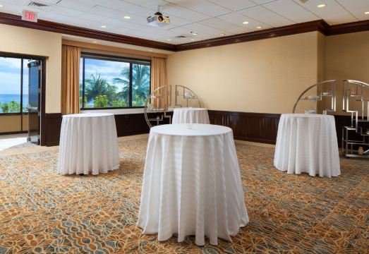 1. 쉐라톤 와이키키..