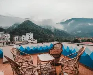 Joey's Hostel Rishikesh Hotels in Rishikesh
